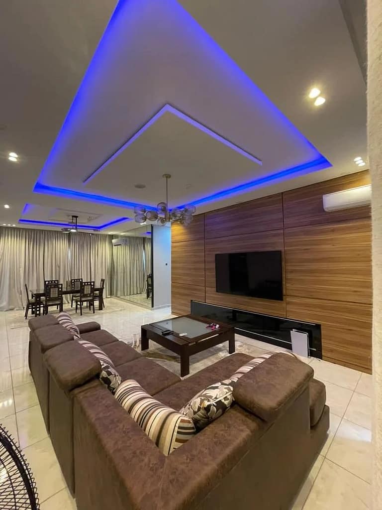 Why choose a short let when in Lagos dayclar 3 bedroom hort let in Lekki